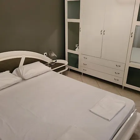 Iraklitsa Unique * Nea Iraklitsa