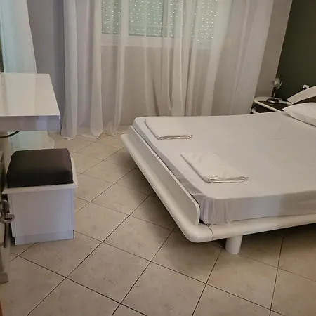 Iraklitsa Unique Nea Iraklitsa